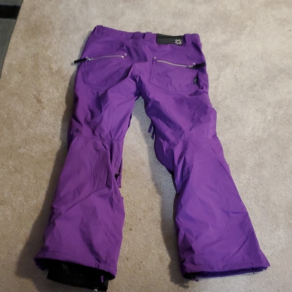 Nikita snowboarding pants - Picture 1 of 4